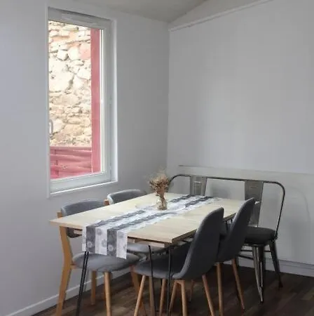 Maison Charmante Avec Jardin Centre-ville Proche Puy Du Fouu Arrivee Autonome * שולה